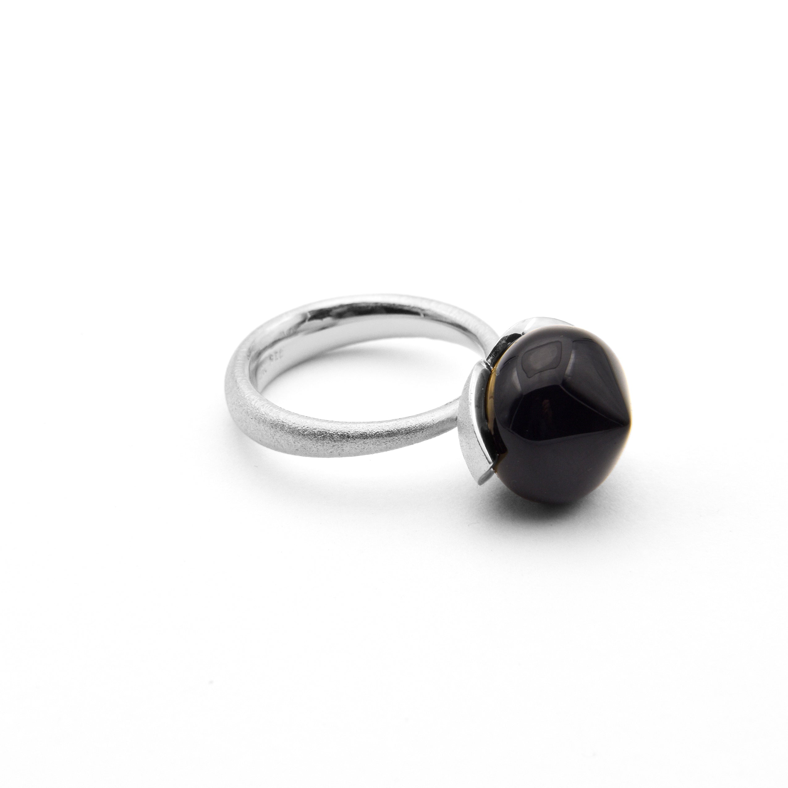 Dolce ring "groot" met onix 925/-