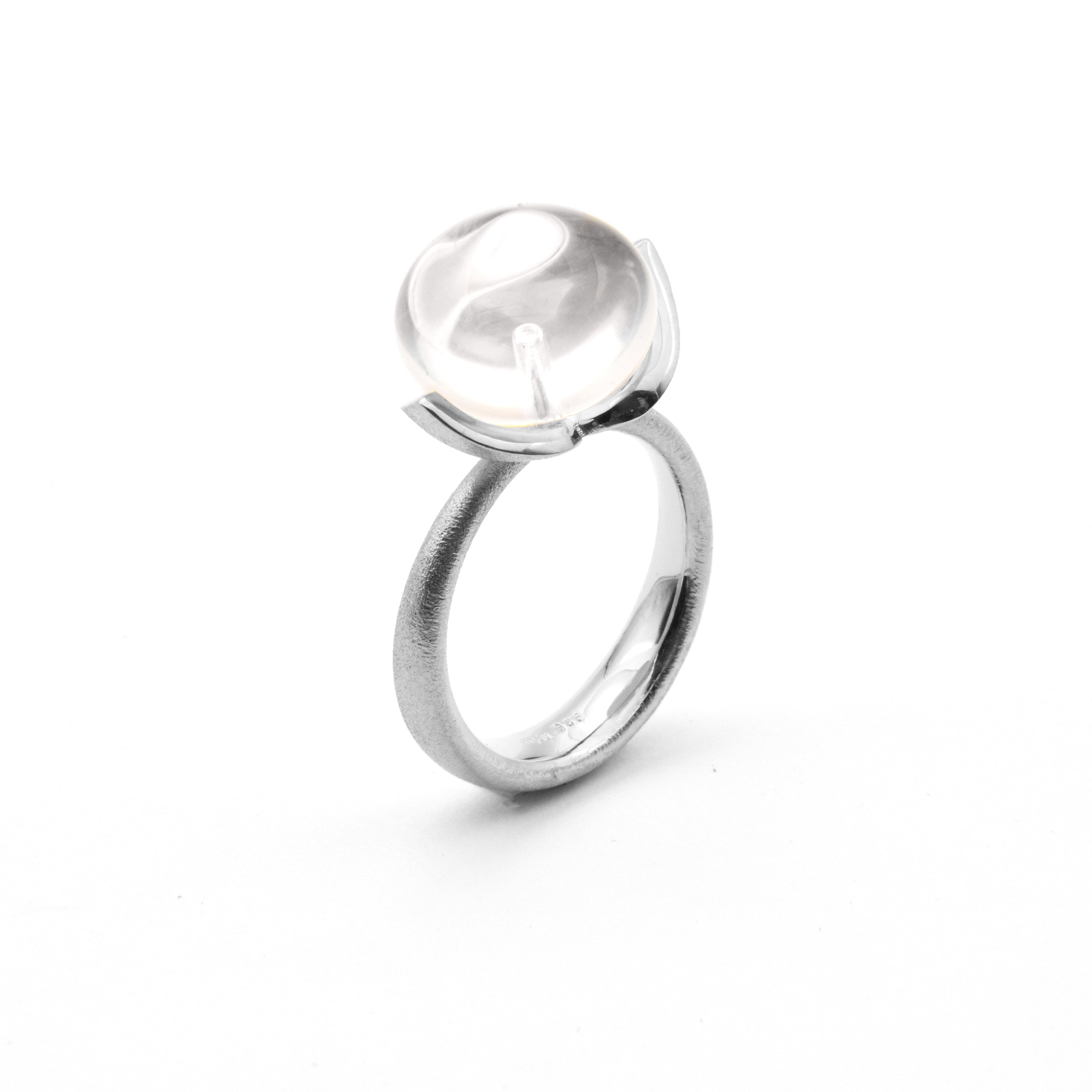 Dolce Ring "big" mit Milchquarz 925/-